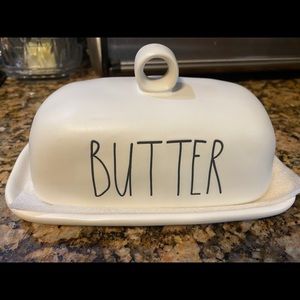 Rae Dunn butter dish